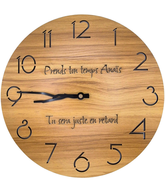 Horloge Murale Bois Personnalisée 30 cm – Message Gravé au-dessus et au-dessous des Aiguilles – Cadeau Unique Famille, Mariage, Anniversaire, Déco Maison
